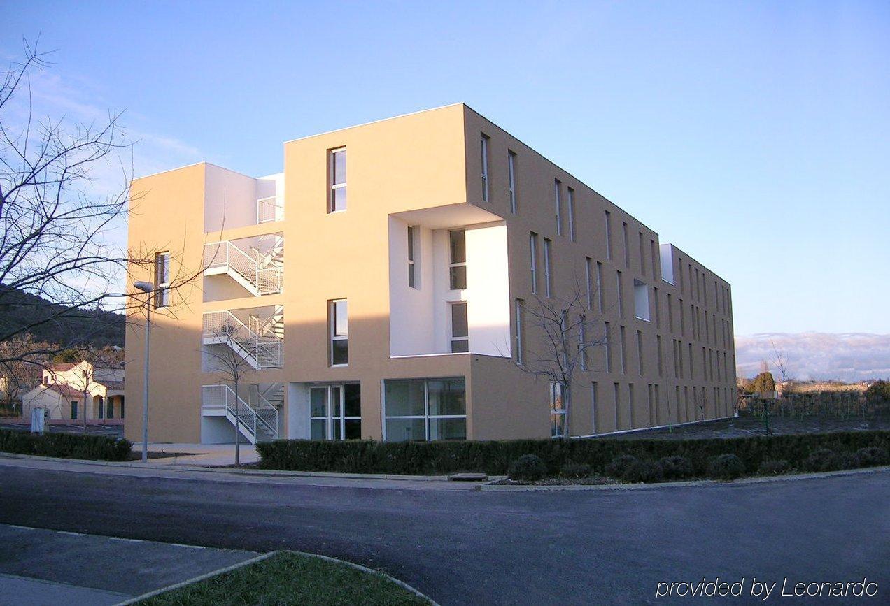 Sejours & Affaires Aparthotel Manosque