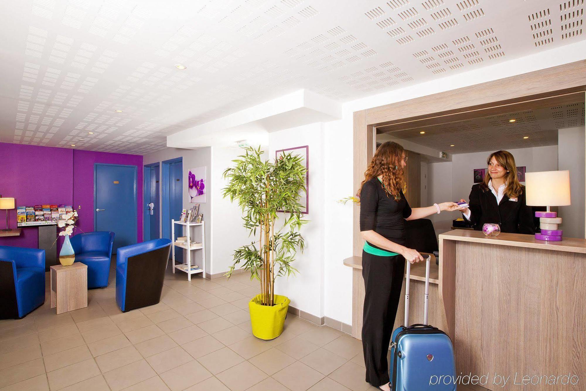 Sejours & Affaires Aparthotel